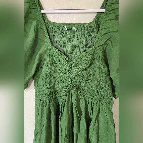 Baltic Born | Stefania Midi Dress In Green Size Medium NWOT - Picture 9 of 11